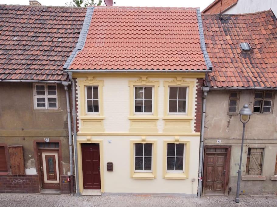 Altstadt-Apartment & Fewo Og Fuer Max 3 Pers Haldensleben Ngoại thất bức ảnh