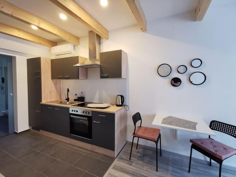 Altstadt-Apartment & Fewo Og Fuer Max 3 Pers Haldensleben Ngoại thất bức ảnh